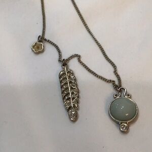 Charm necklace w/ feather, floral, blue pendant